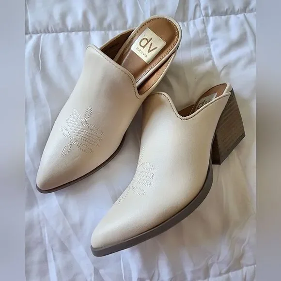 NEW Dv Dolce Vita Kandala Western Mule Boots 6M - Picture 2 of 5